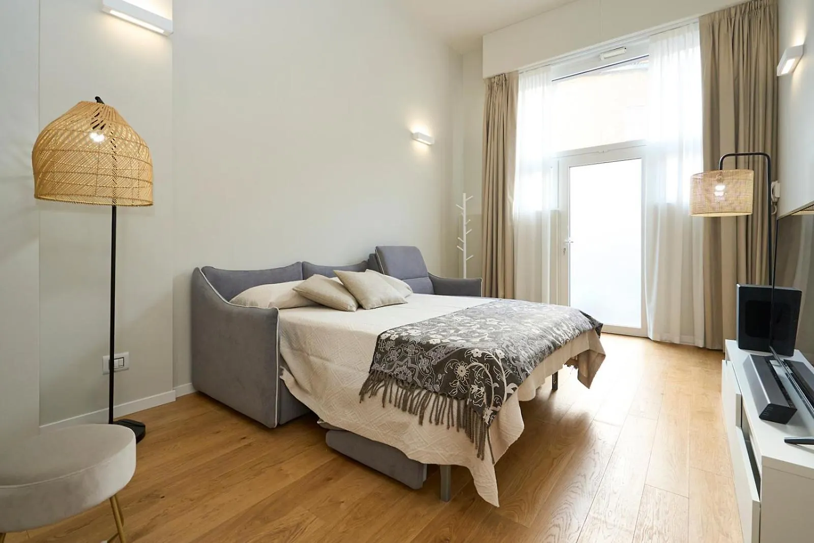 Апартаменты Duomo Luxury Loft A Step From Duomo Милан